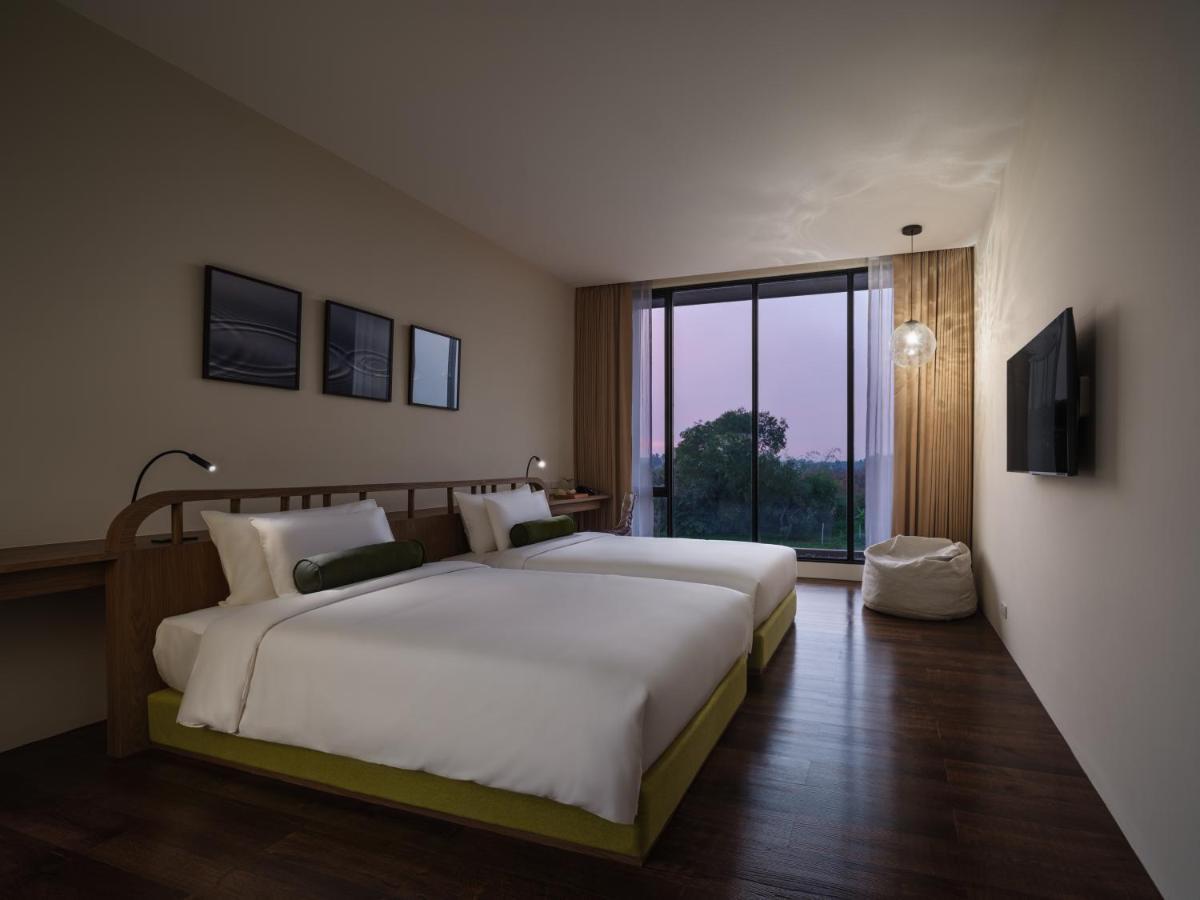 Neera Retreat Hotel 佛统 外观 照片
