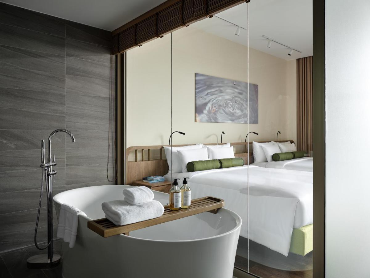 Neera Retreat Hotel 佛统 外观 照片